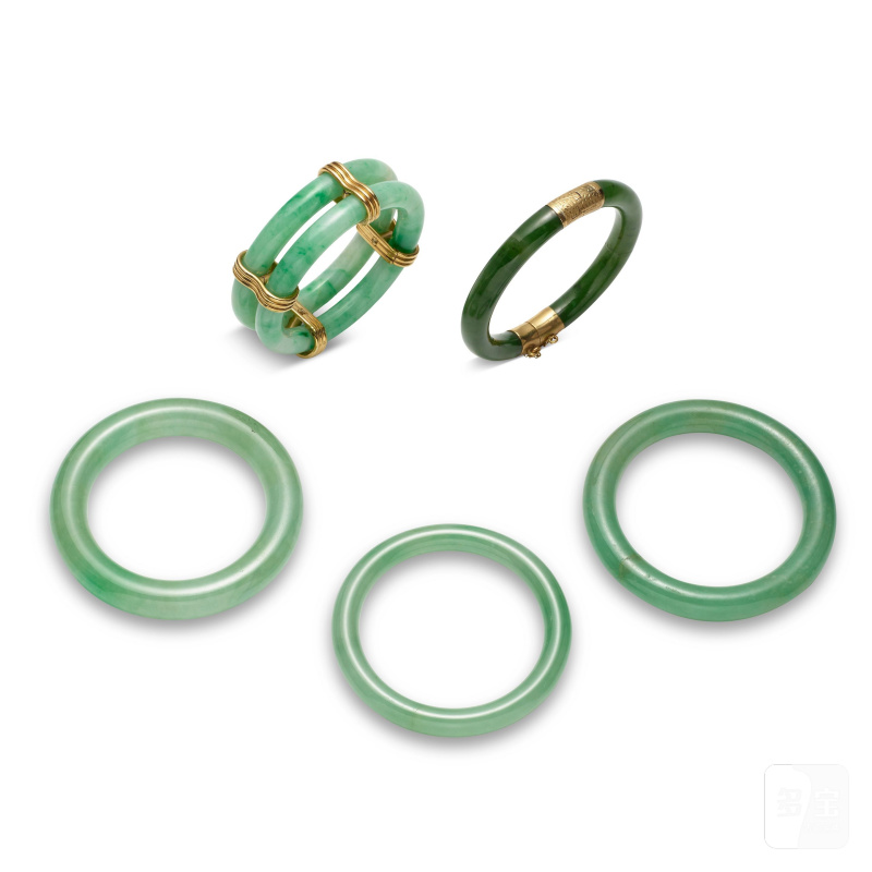 二十世紀 碧玉翠玉青玉鐲共五件 | FIVE JADE AND JADEITE BANGLES